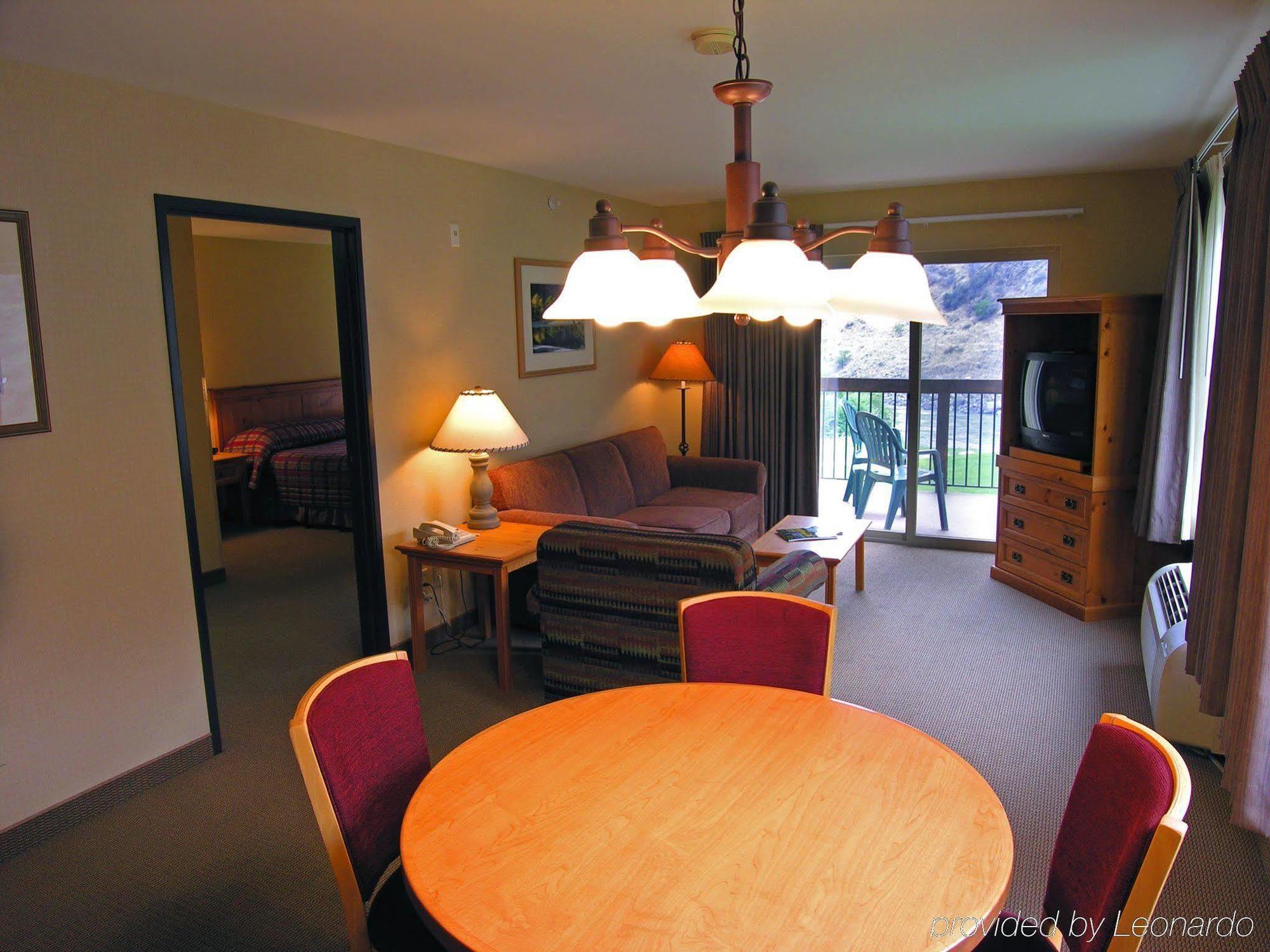 Salmon Rapids Lodge Riggins Room photo