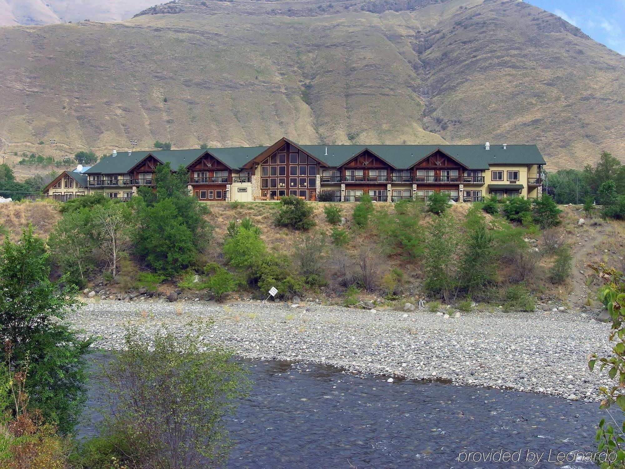 Salmon Rapids Lodge Riggins Exterior photo